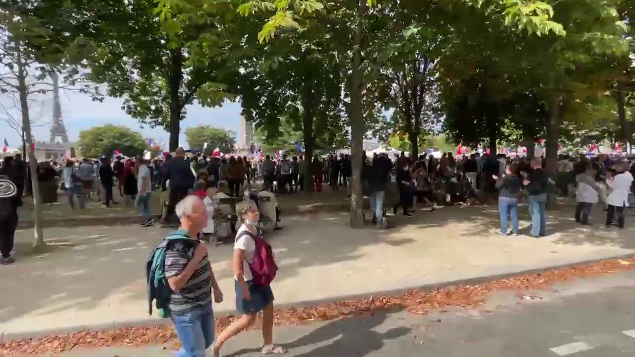 (Live) En direct de la marche citoyenne contre le Pass sanitaire à Paris